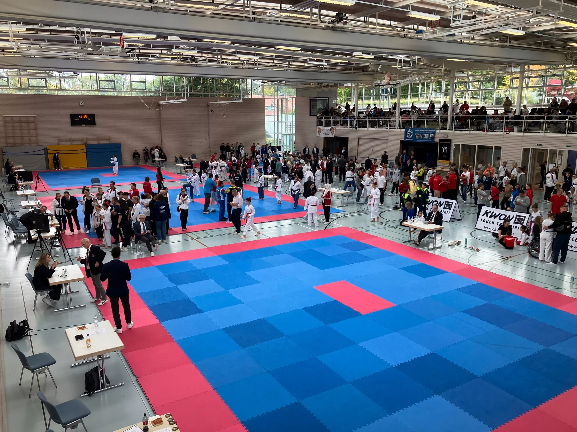 Halle 2