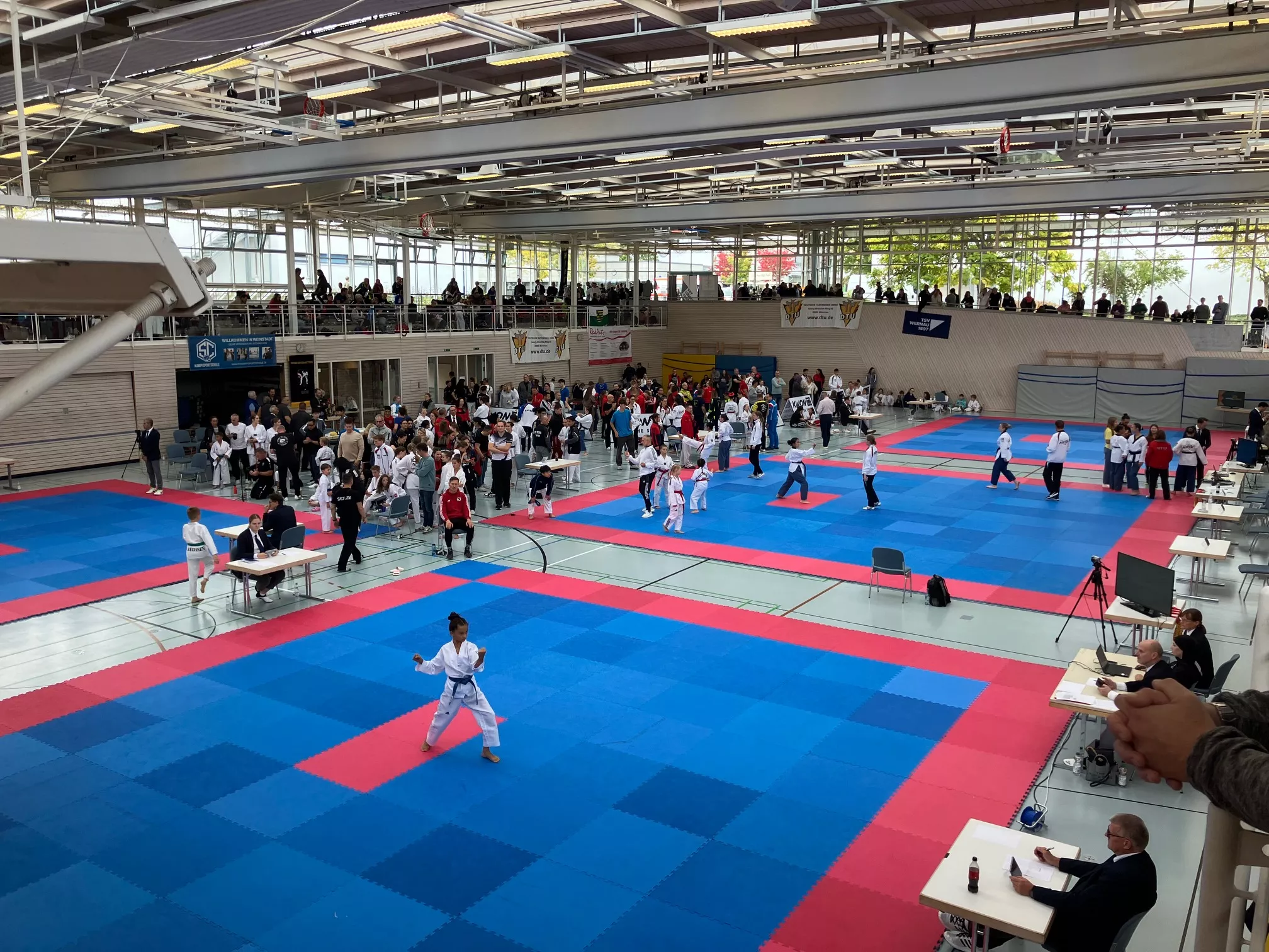 Halle 3